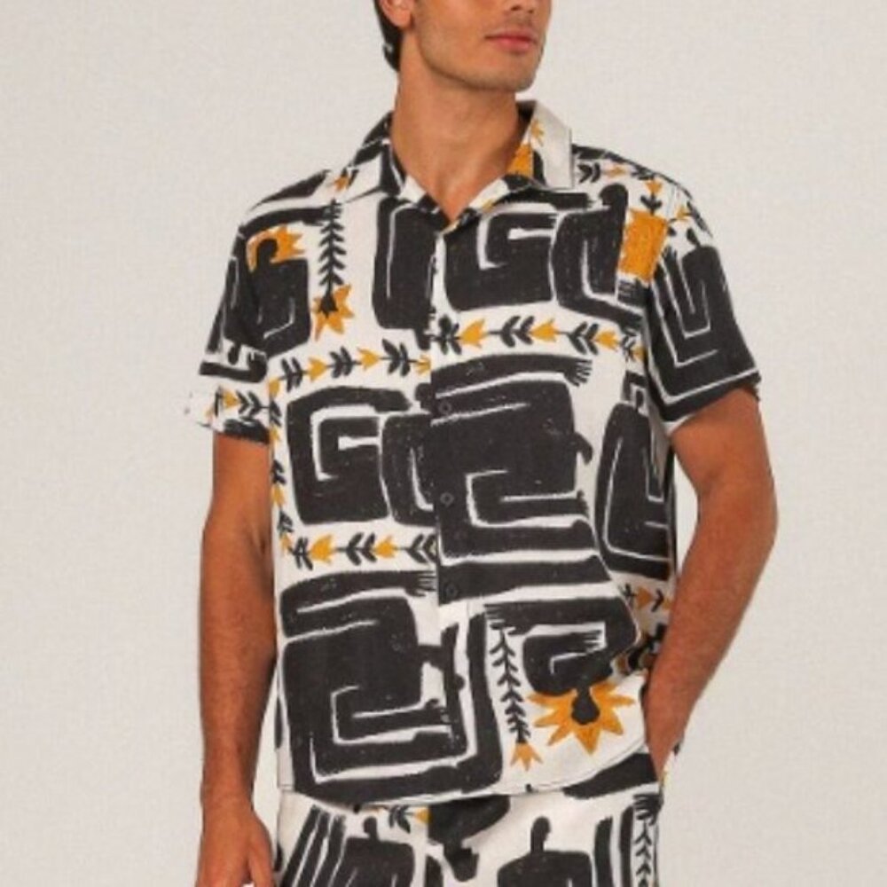Riachuelo Incerti Tropical Print Button Down Shirt L Black Gold Vacation Resort